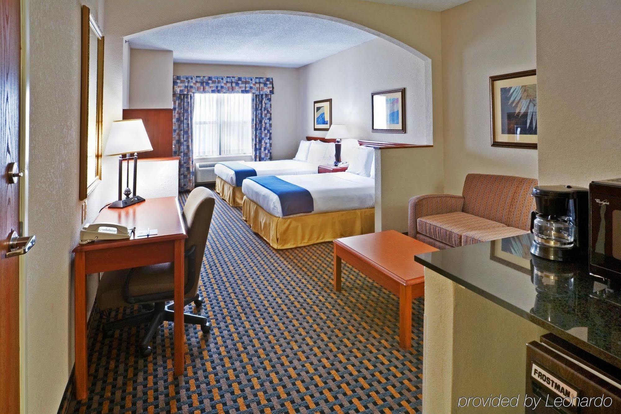 Comfort Suites Nw Dallas Near Love Field Bagian luar foto
