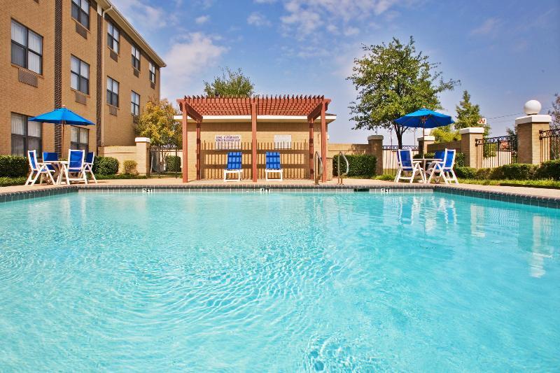 Comfort Suites Nw Dallas Near Love Field Bagian luar foto